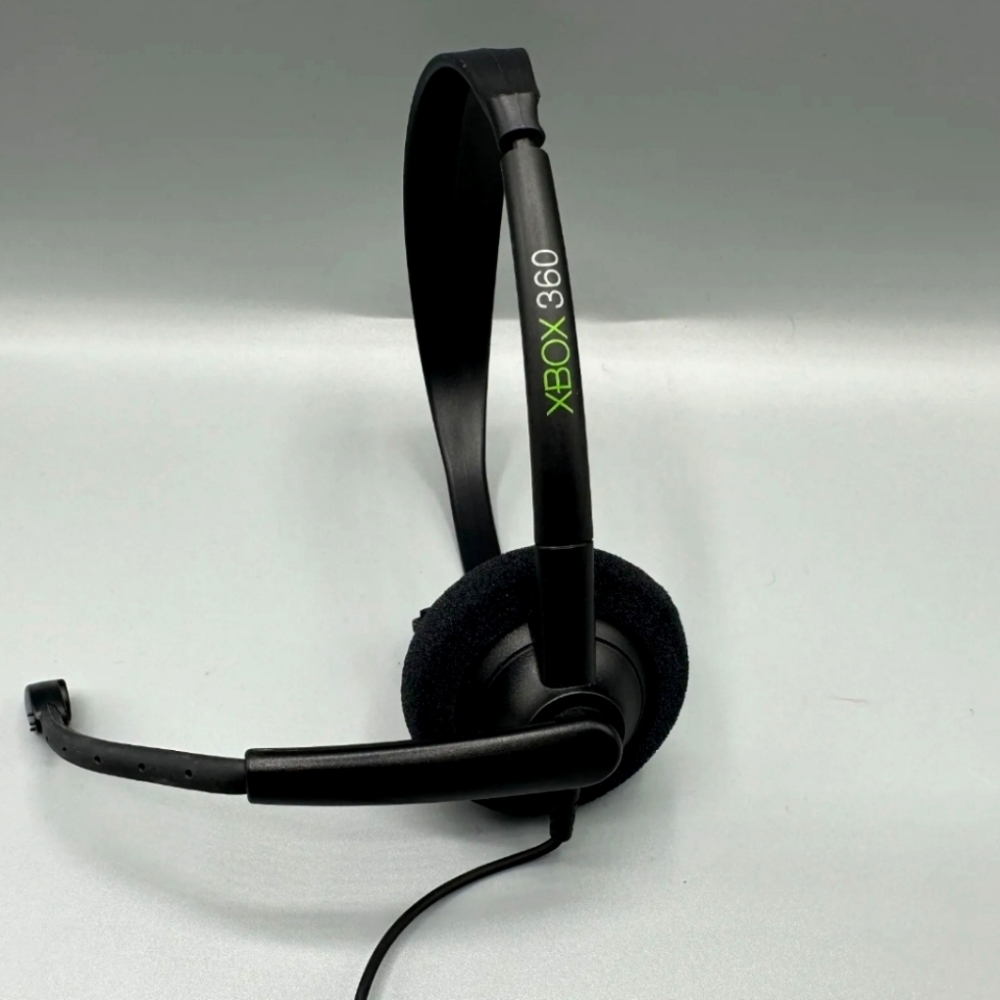 Microsoft Xbox 360 OEM Black Wired Chat Headset With Microphone On Ear Over Head